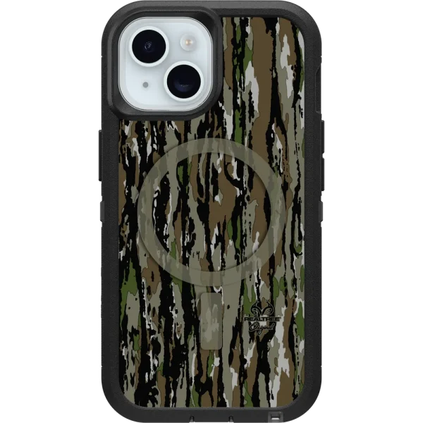 iPhone 17e, iPhone 16e, iPhone 15 and iPhone 14 Defender Series XT Case for MagSafe Realtree